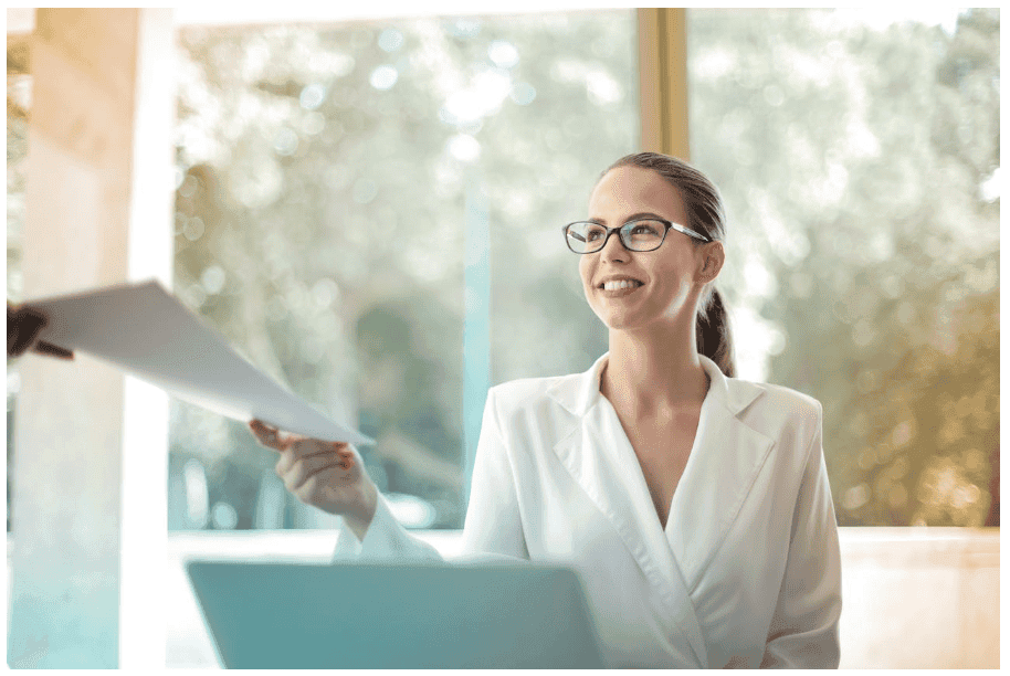 How to Write Essays with AI: Boost Your Writing Even If You Get Stuck